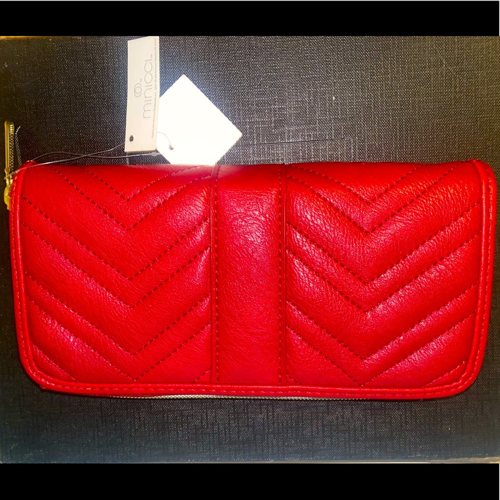 Red wallet
